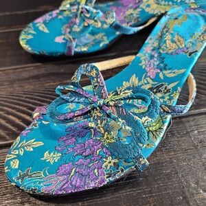 Ladies oriental design sandals
